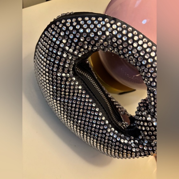 Small Rhinestone ‘Bling’ Purse 👜 ✨🩷 - Picture 3 of 4